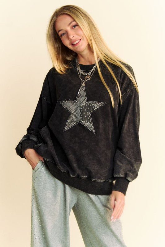 Davi & Dani Stud Star Patch Acid Washed Sweatshirt - Bold Rose Boutique