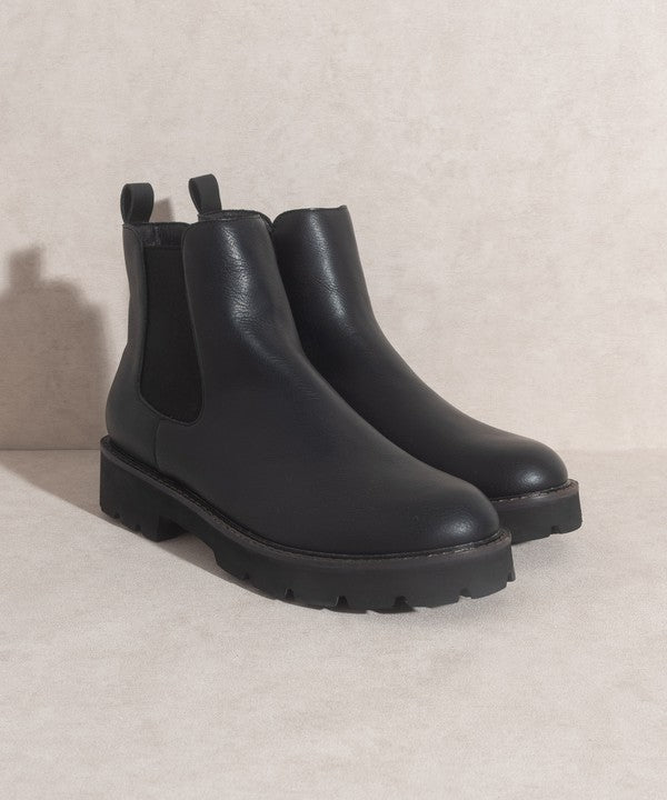 Oasis Society Gianna - Chunky Sole Chelsea Boot - Bold Rose Boutique