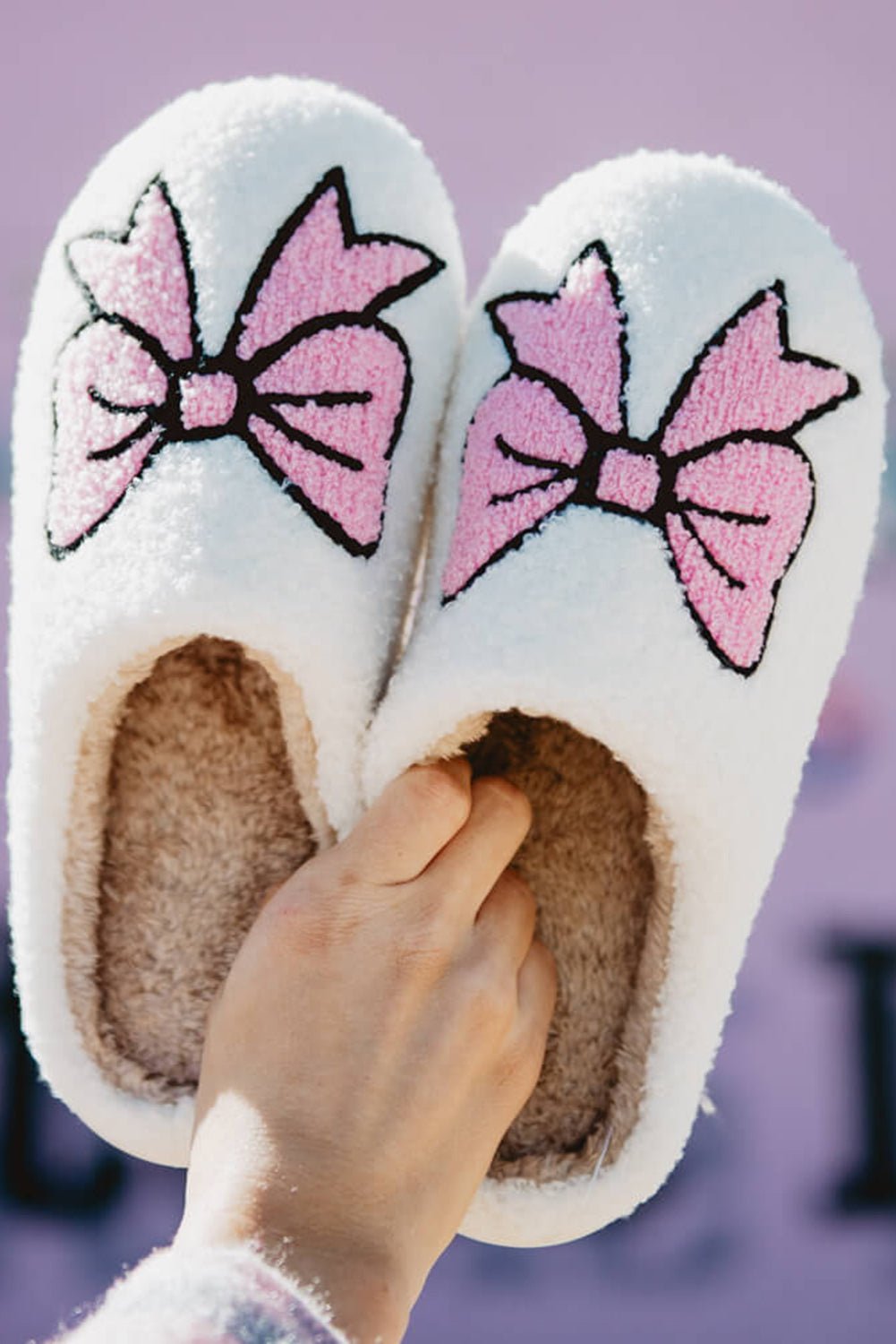 White Cute Bowknot Pattern Fuzzy Winter Home Slippers - Bold Rose Boutique